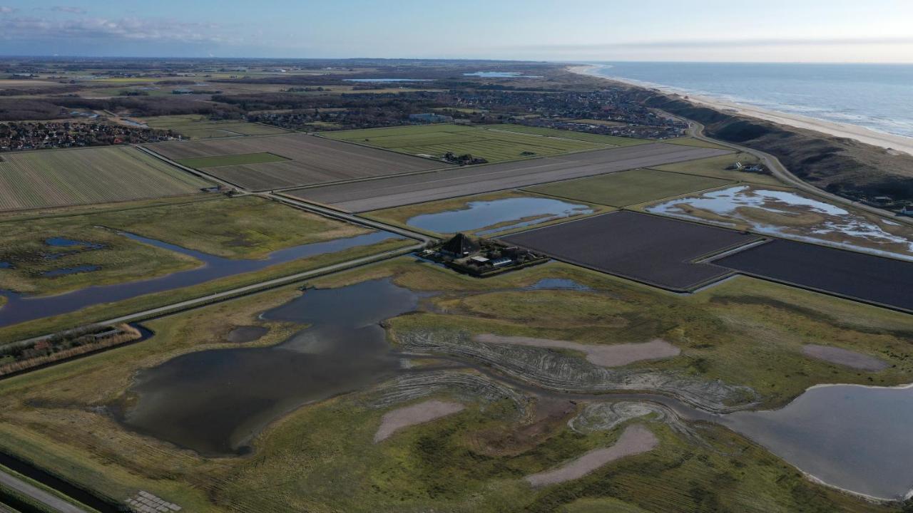 Igluhut De Keet, In Natuurgebied En Vlakbij Het Strand Callantsoog Luaran gambar