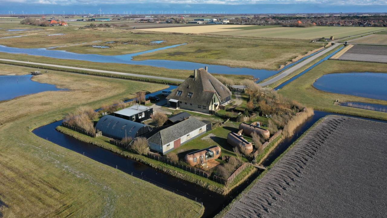 Igluhut De Keet, In Natuurgebied En Vlakbij Het Strand Callantsoog Luaran gambar