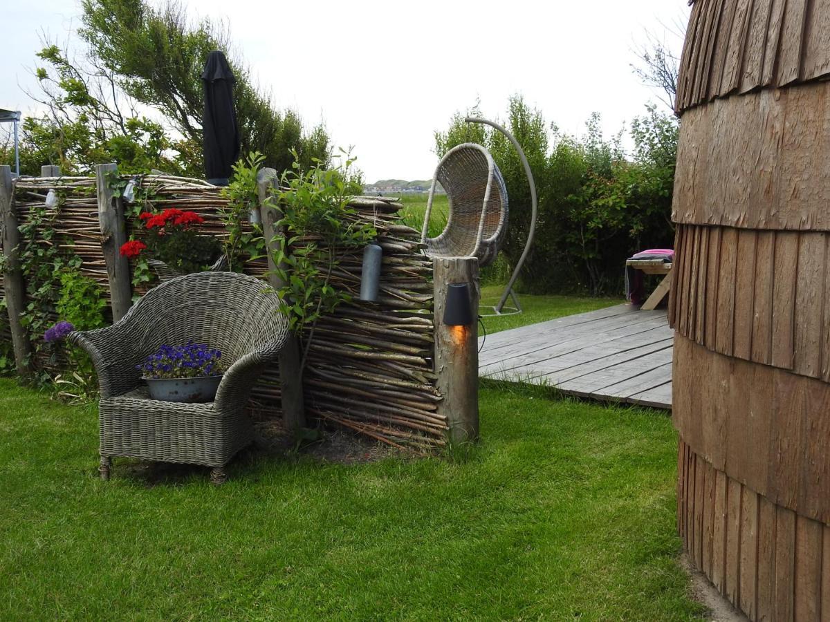 Igluhut De Keet, In Natuurgebied En Vlakbij Het Strand Callantsoog Luaran gambar